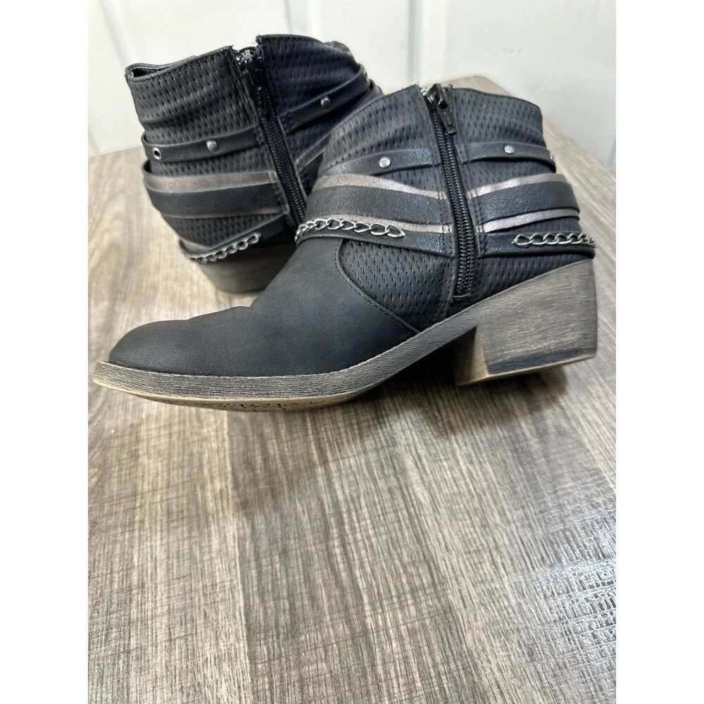 Kohls RedBud Ankle Boot Womens 6 Medium Black Faux Leather Biker Rock Goth Rebel